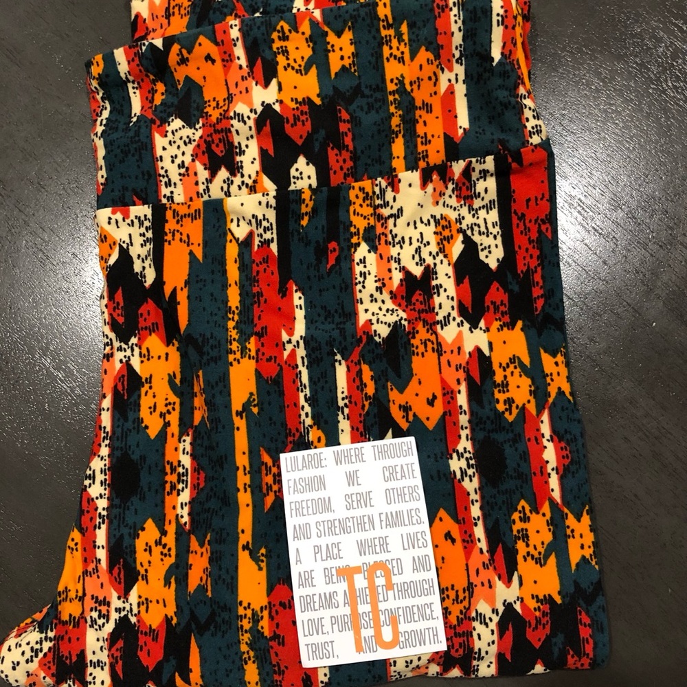 New Lularoe leggings